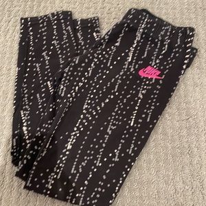 girls nike leggings
